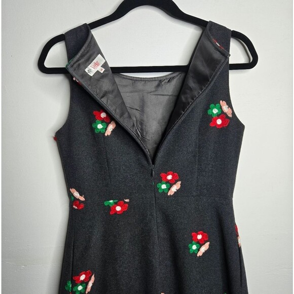 Veeko Embroidered Floral Wool Blend Sleeveless Dress A Line Mini Size US 4 | 34 - Picture 11 of 12